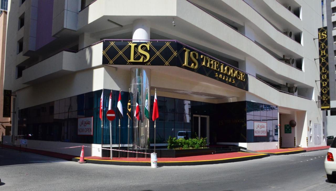 The Lodge Suites Al-Manamah Bagian luar foto