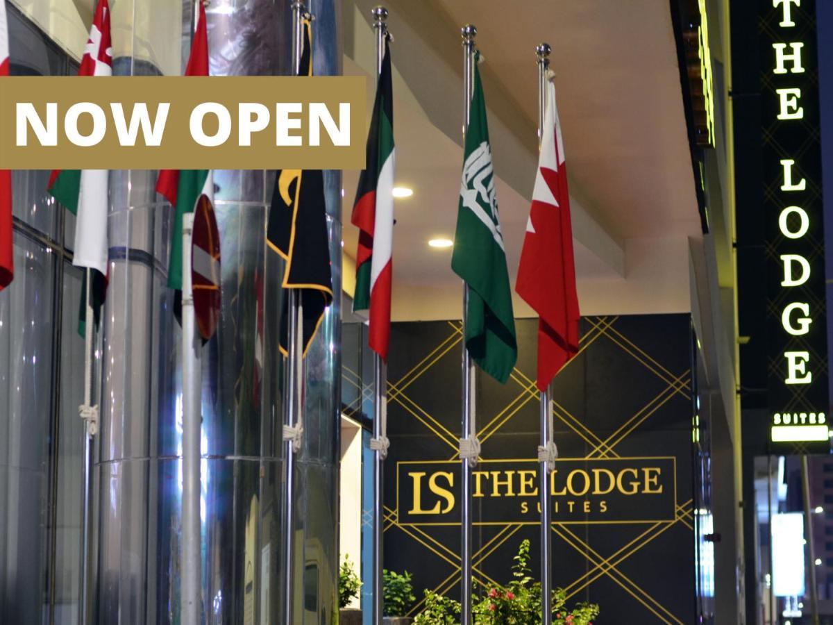 The Lodge Suites Al-Manamah Bagian luar foto