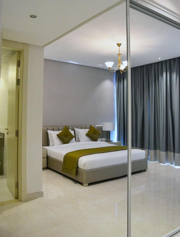 The Lodge Suites Al-Manamah Bagian luar foto